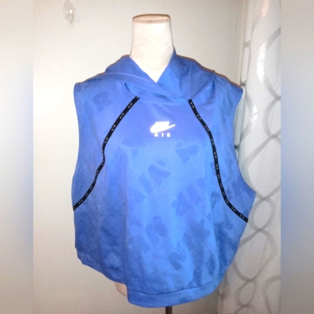 Nike Air Woman's Blue Hooded Dri Fit vest size XXL